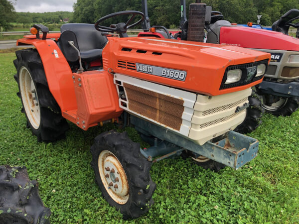 Kubota B1600-8300